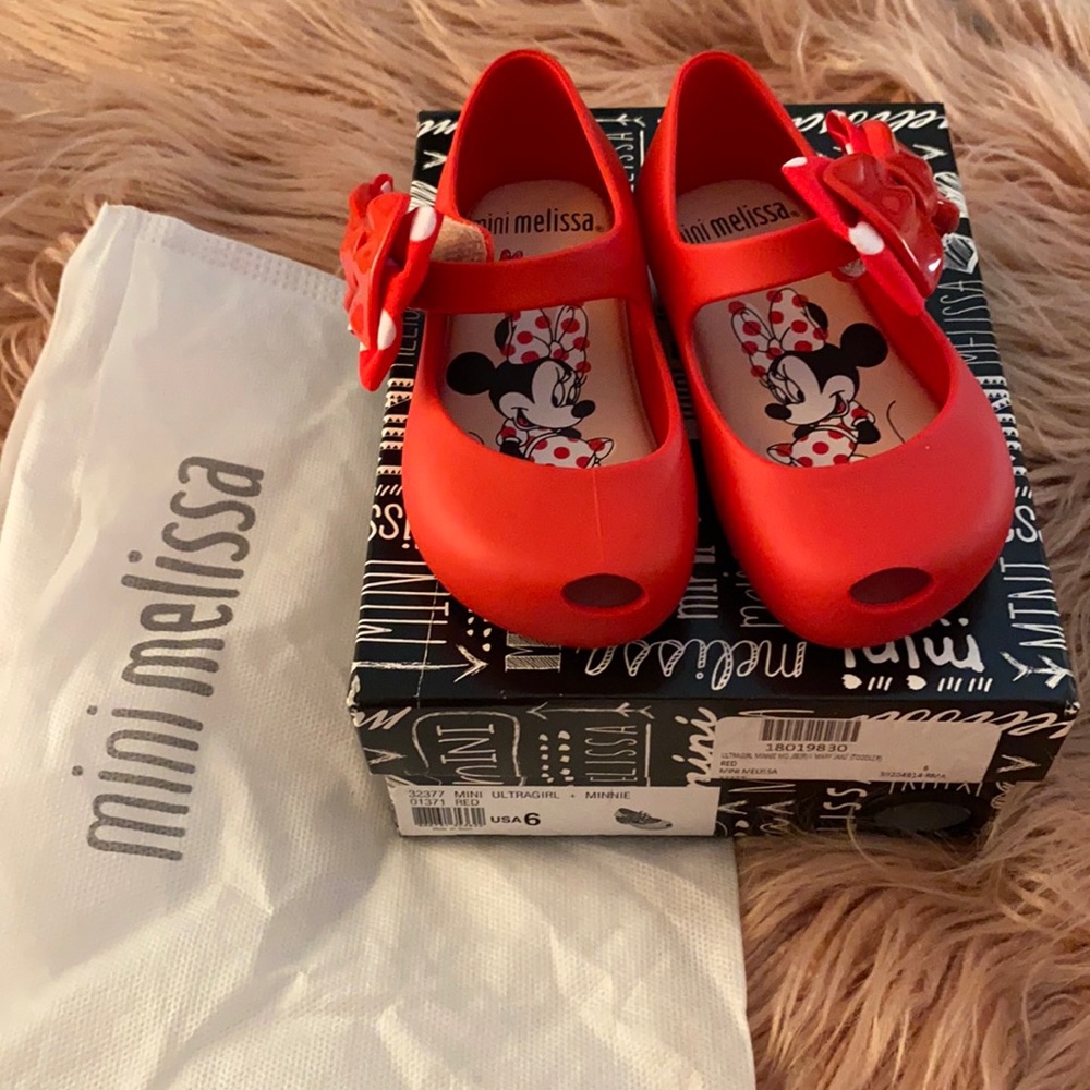 Mini Melissa Ultragirl Minnie Mary Jane